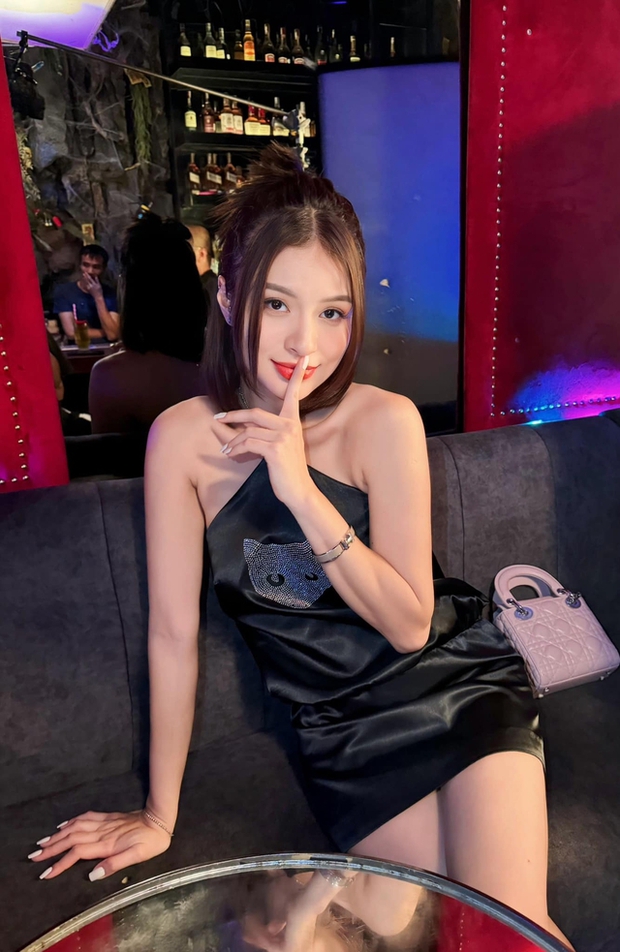 Bà xã Nam Tào Đỗ Duy Nam: Xinh đẹp như hot girl, đóng phim giờ vàng, được chồng chiều chuộng - Ảnh 10.