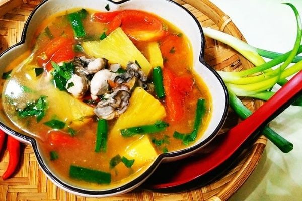 Canh ngao nấu chua đơn giản bổ dưỡng