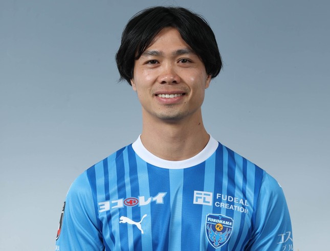 Công Phượng đột ngột chia tay Yokohama FC, chính thức rời Nhật Bản ảnh 1