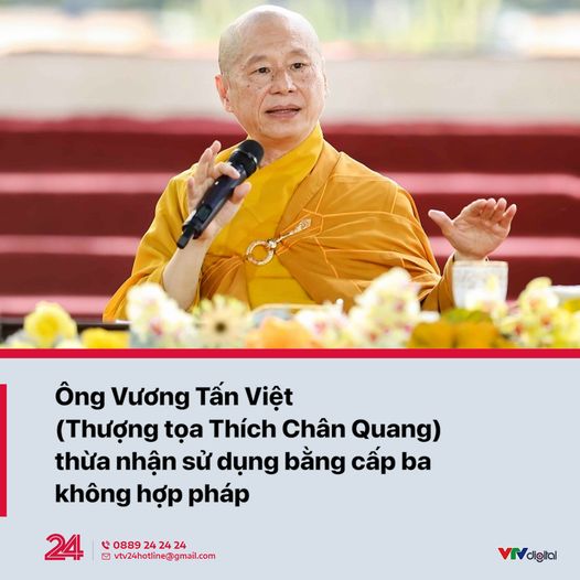 Có thể là hình ảnh về 1 người và văn bản