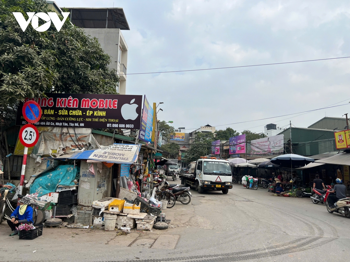 Vụ thầy giáo bị sát hại ở hòa bình gây chấn động: Nguyên nhân từ mâu thuẫn hàng xóm - Ảnh 1.