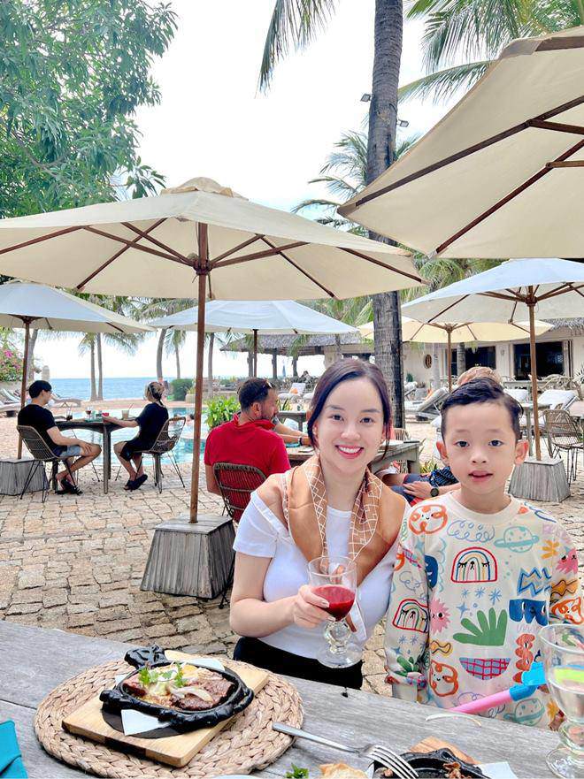 7 năm qua, Ly Kute làm mẹ đơn thân, không nhắc đến bạn trai cũ.