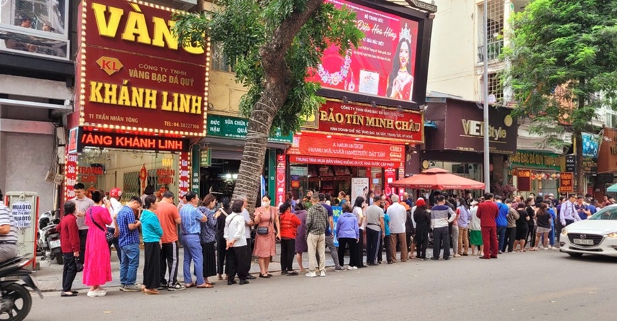 Giá vàng chiều nay (17-4): Vàng lập đỉnh mới