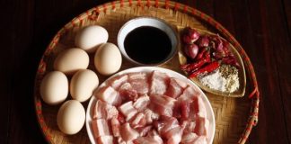 Kho thịt đừng cho nước, thêm thứ này vào thịt mềm tan, đậm đà mà không bị ngấy