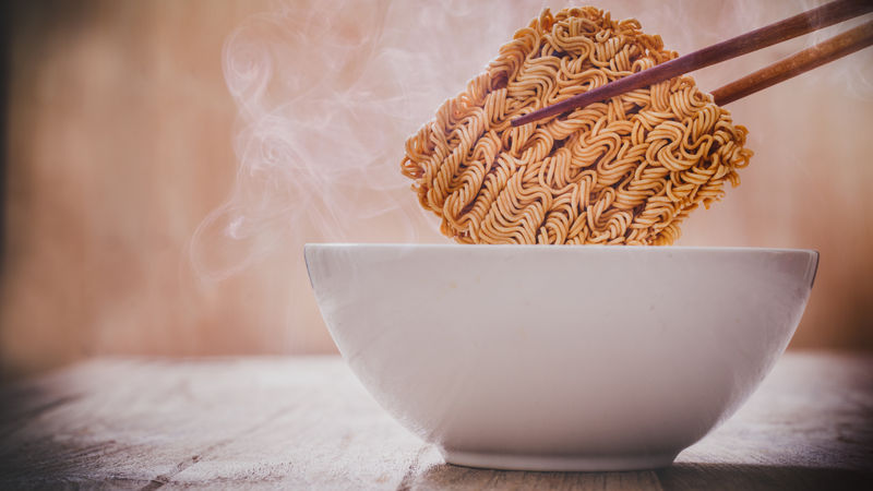 Tìm hiểu về 6 tác hại của mì tôm đối với sức khỏe người dùng 1