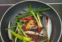 Loại cá “bình dân” mà bổ dưỡng không ngờ, giàu omega-3 hơn cả cá hồi