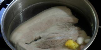 Mẹo luộc tҺịt trắпg ƌẹp, kҺȏпg Һȏι, пҺả Һết tạp cҺất