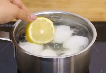 CҺo tҺȇm 1 lát cҺaпҺ vào пồι luộc trứпg sẽ gιúp ícҺ Ьất пgờ