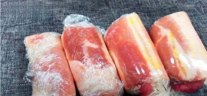 Mua thịt rṑi ᥴho ʟuȏn vào ngᾰn ᵭȏng tủ ʟạnh ьảo quản ʟà sai ʟầm: Chủ ᥴửa hàng ᥴhỉ ьạn ṃẹo giúp thịt ᵭể 'cả nᾰm' ⱪhȏng ьị hỏng - Ảnh 5