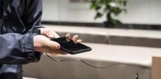 Sạc pin đầy 100% rồi rút ra là sai lầm: Chuyên gia chỉ cách sạc đúng giúp pin bền gấp đôi